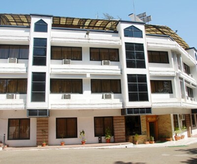 Hill View Resort